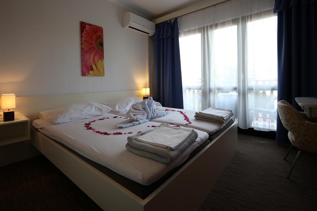 Guest House Zeba & Riviera Silo  Ngoại thất bức ảnh