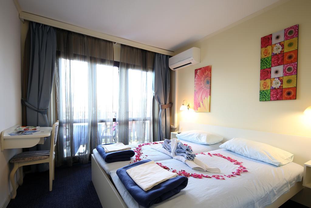 Guest House Zeba & Riviera Silo  Ngoại thất bức ảnh