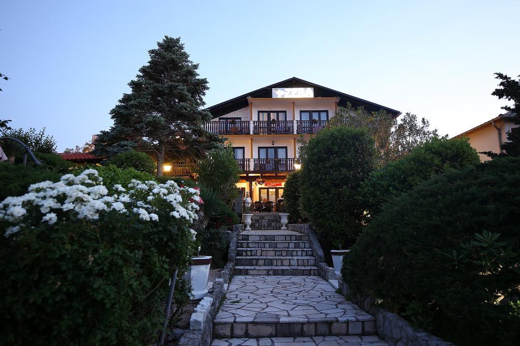 Guest House Zeba & Riviera Silo  Ngoại thất bức ảnh