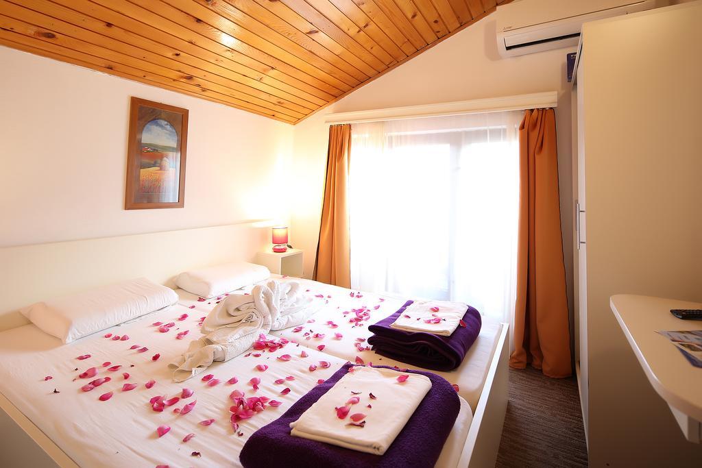 Guest House Zeba & Riviera Silo  Ngoại thất bức ảnh