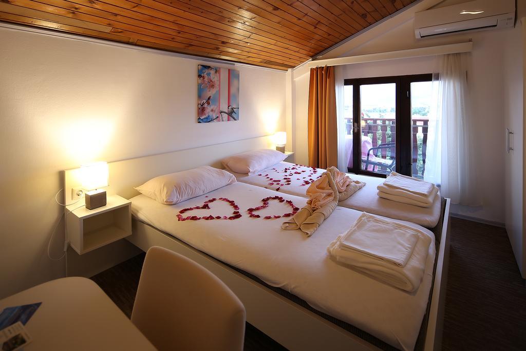 Guest House Zeba & Riviera Silo  Ngoại thất bức ảnh