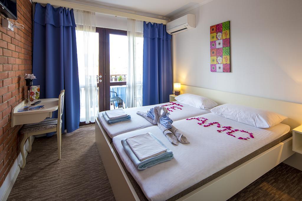 Guest House Zeba & Riviera Silo  Ngoại thất bức ảnh