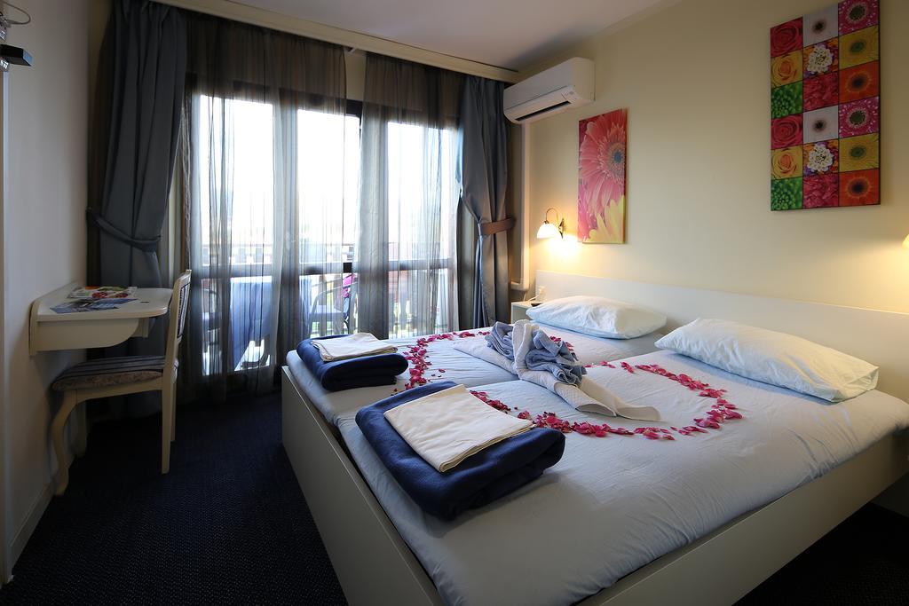 Guest House Zeba & Riviera Silo  Ngoại thất bức ảnh