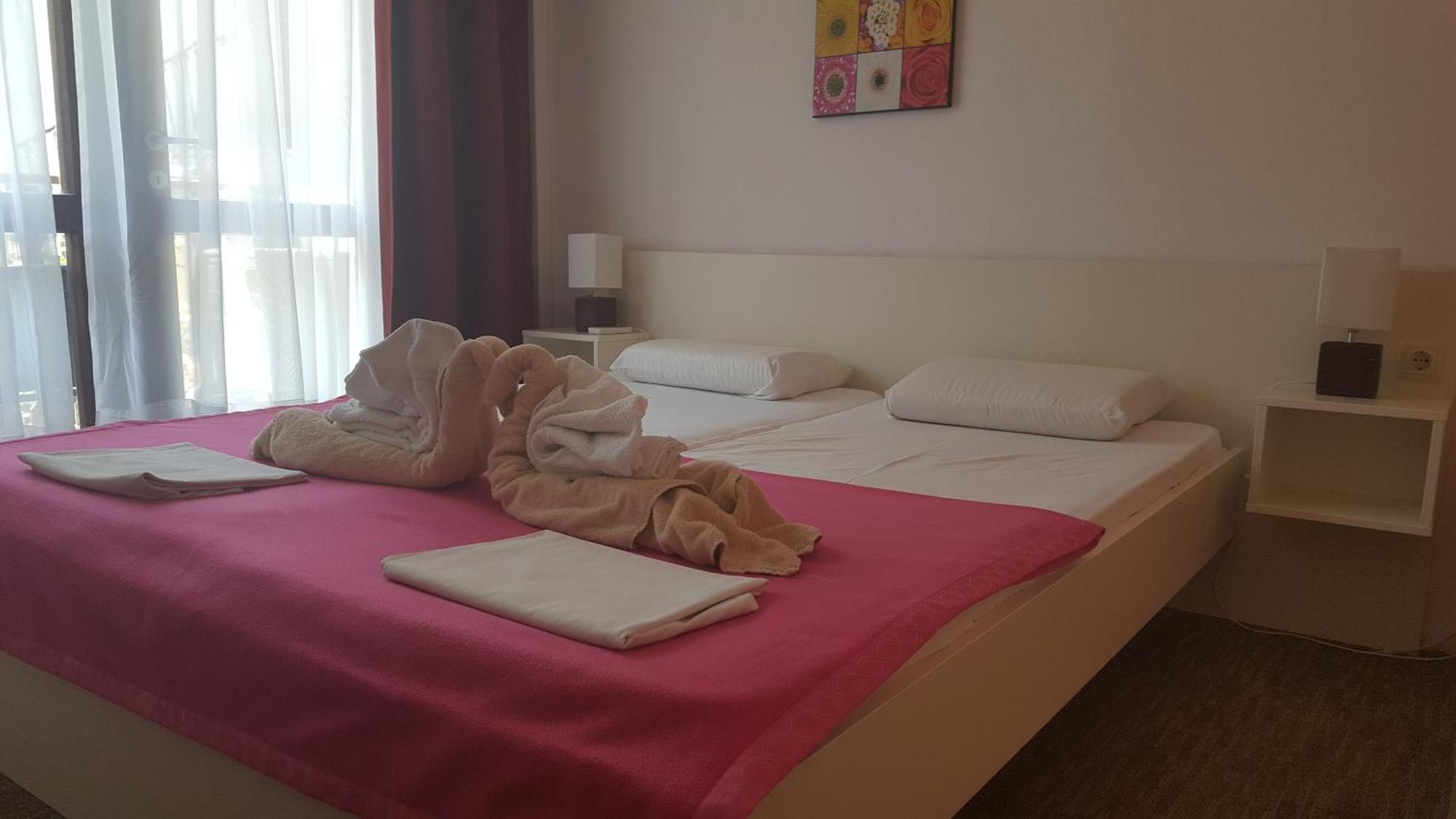 Guest House Zeba & Riviera Silo  Ngoại thất bức ảnh